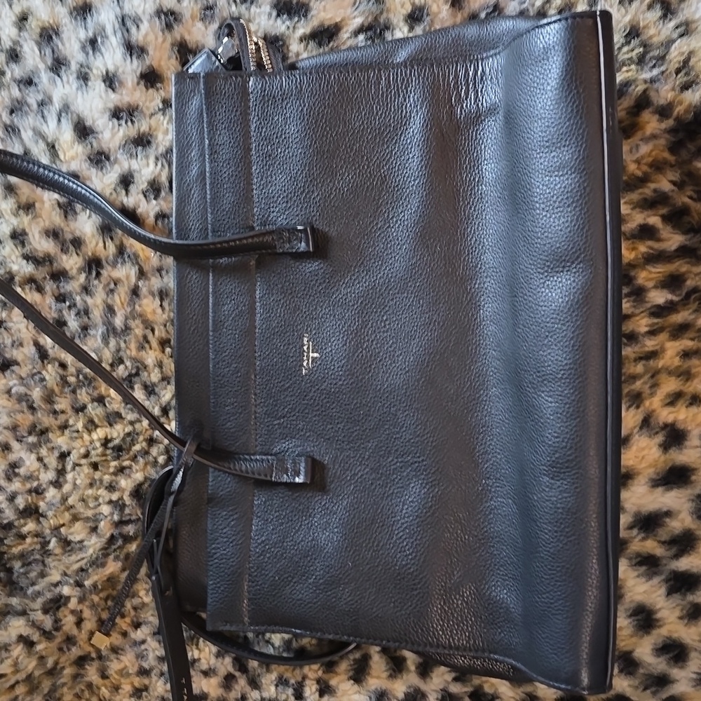 Gorgeous black leather purse